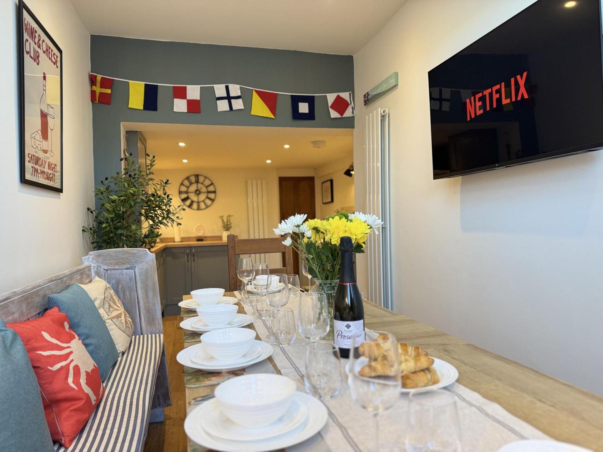 Вілла Driftwood House - Luxury Dog-Friendly Townhouse In Cowes, Steps From Marina Каус Екстер'єр фото