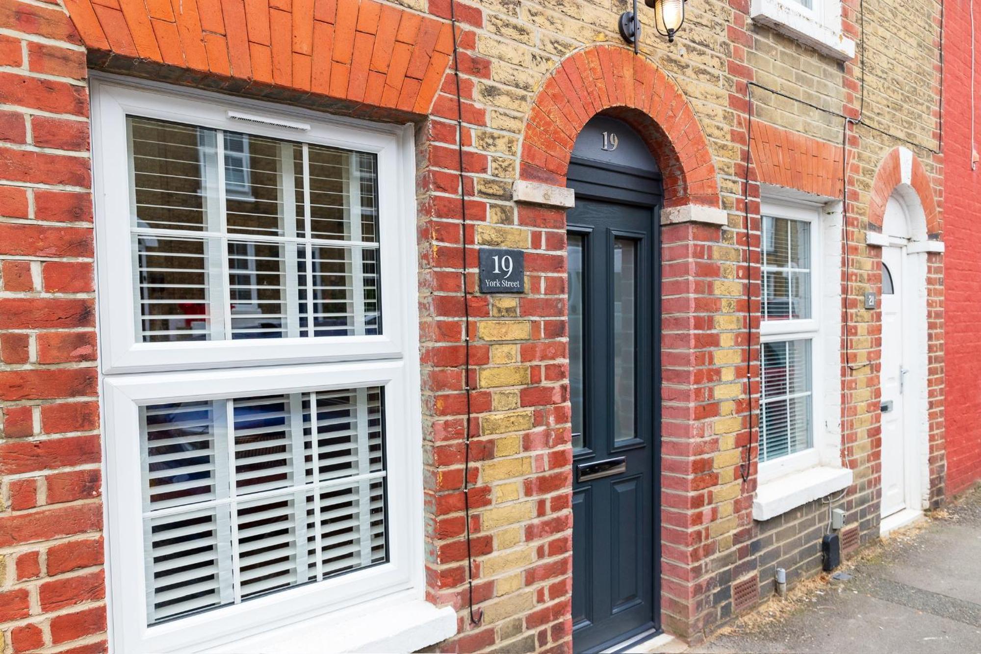 Вілла Driftwood House - Luxury Dog-Friendly Townhouse In Cowes, Steps From Marina Каус Екстер'єр фото